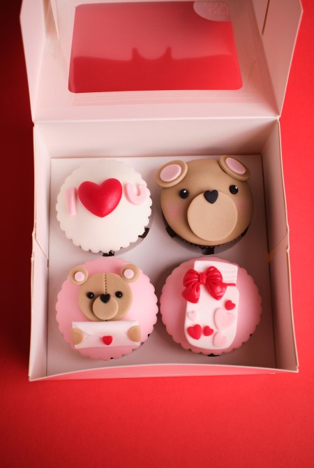 Valentin macik 4 BOX  12960HUF