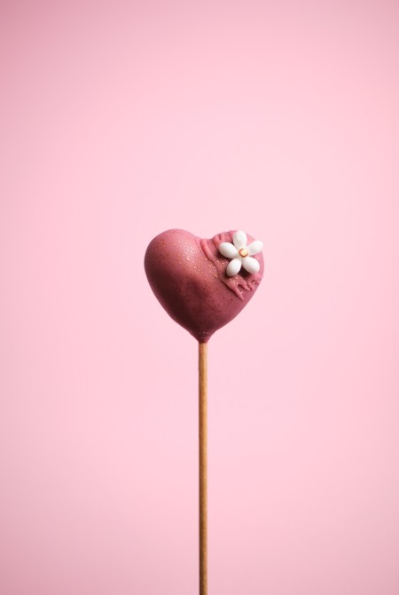 Szív alakú Nőnapi Cake Pop rózsaszín 1 590 HUF