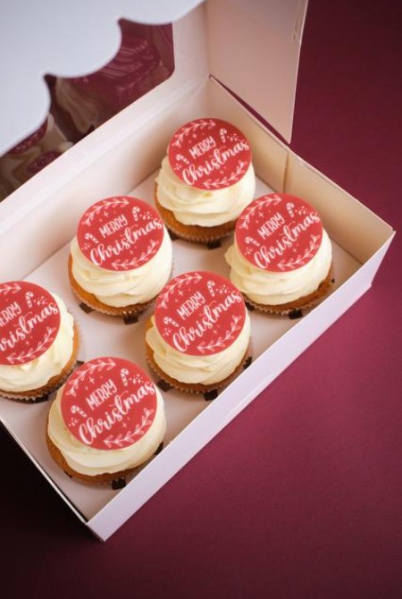 6-BOX Merry Christmas válogatás 12 940 HUF