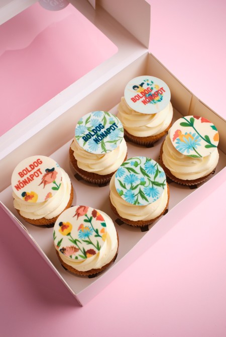 6-BOX NŐNAPI ÜZENET CUPCAKE 13 240 HUF