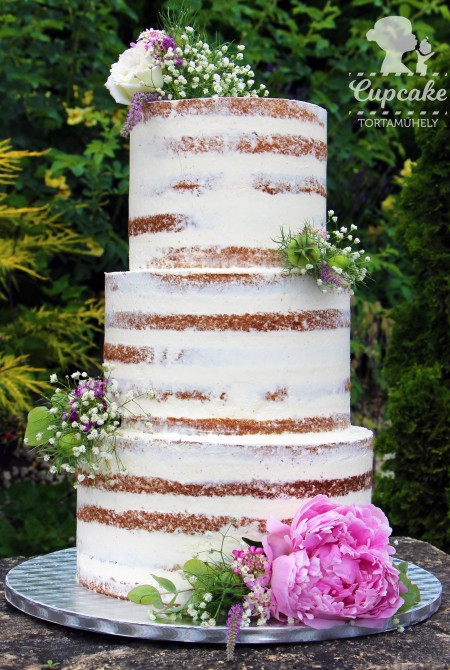 Naked Cake - bazsarózsával