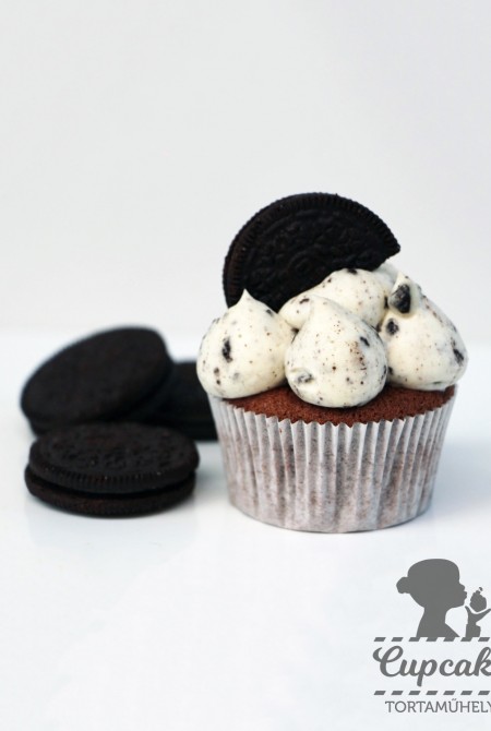 Oreo cupcake 1490 Ft / db