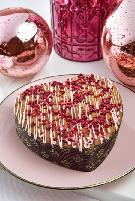 Szív alakú gyümölcskenyér 300g.    4 490 HUF