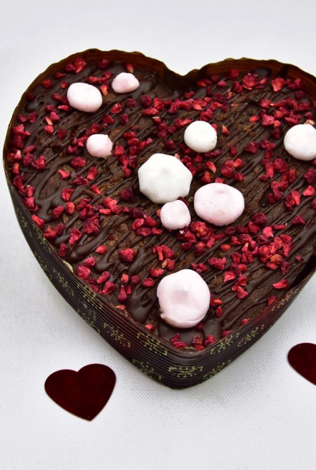 Szív alakú VEGÁN brownie 350g        4 490 HUF