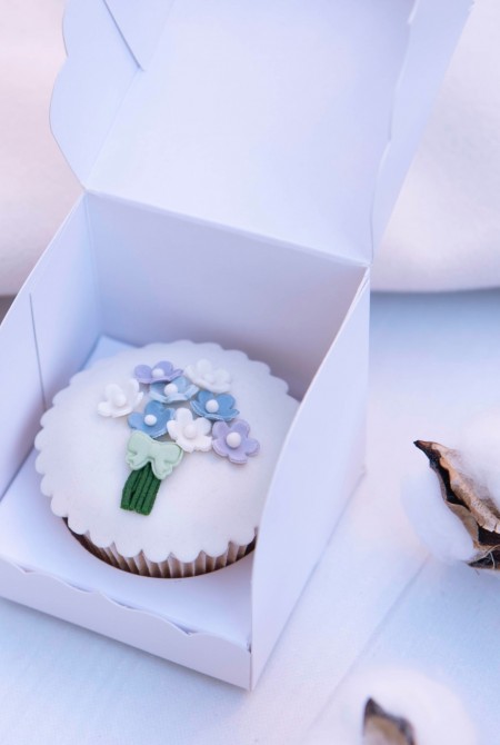 Nőnapi cupcake díszdobozban  3990 HUF