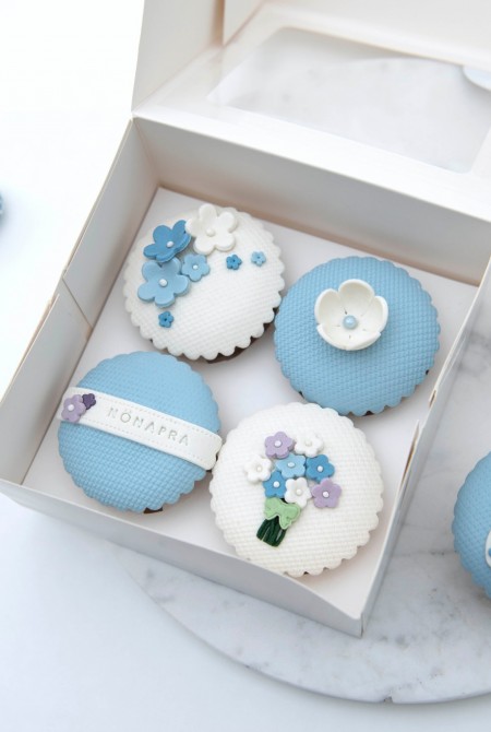 4-BOX NŐNAPI CUPCAKE VÁLOGATÁS 10 660 HUF