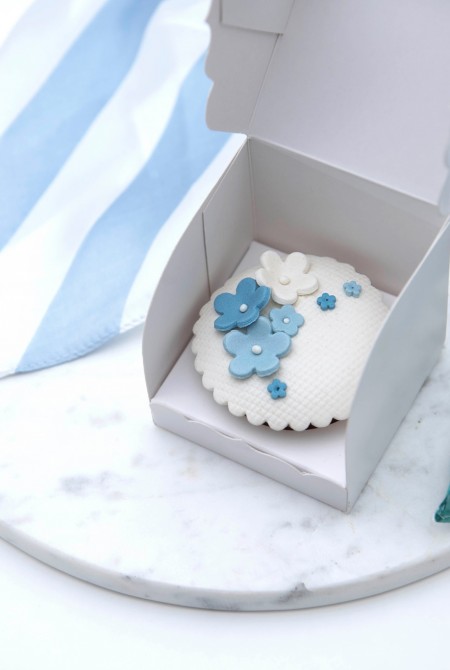 1-BOX CUPCAKE DÍSZDOBOZBAN 3790 HUF