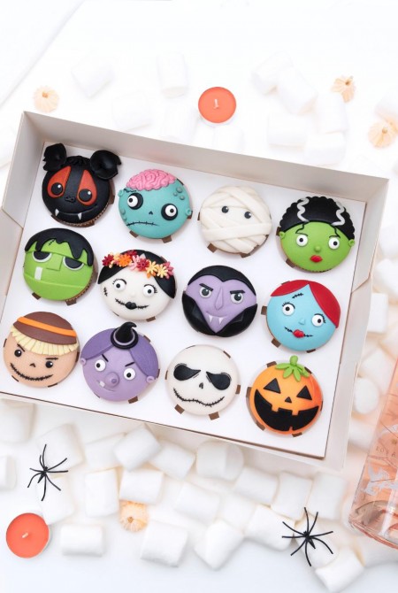 12-BOX Halloween cupcake válogatás Faces - 29.990Ft