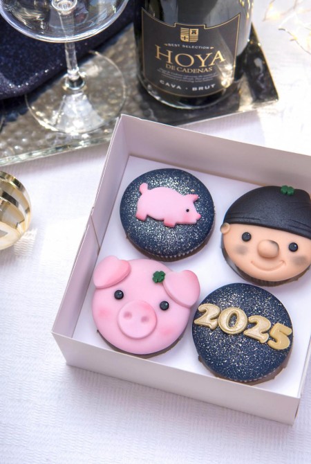 Szilveszteri (New Year's  Eve) Cupcake válogatás - 4 BOX  - 11 660Ft